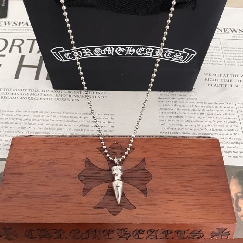Ch**me He**ts necklaces